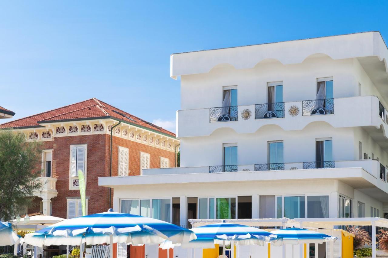 Hotel Orizzonte Bellaria-Igea Marina Exterior foto