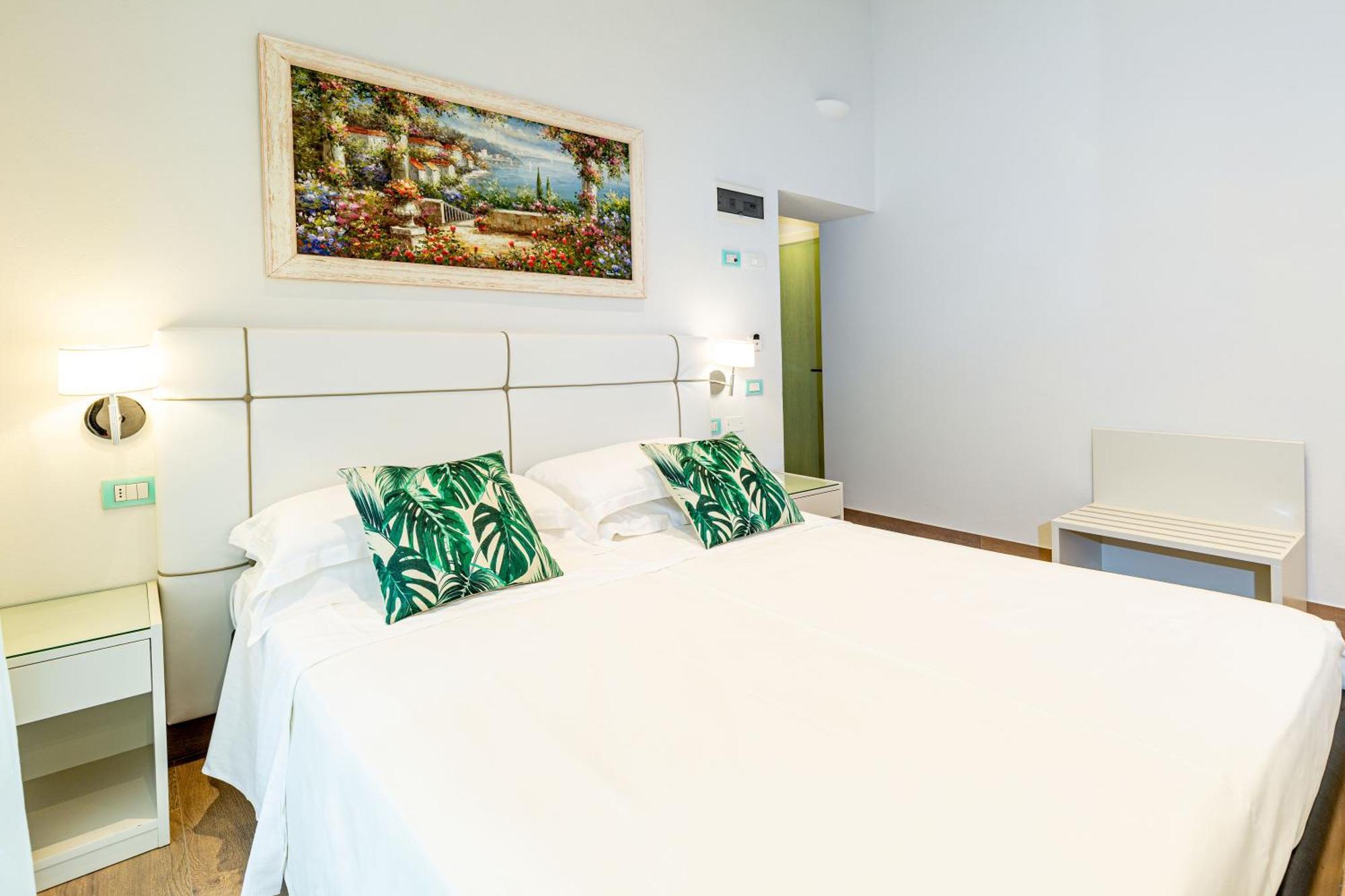 Hotel Orizzonte Bellaria-Igea Marina Exterior foto